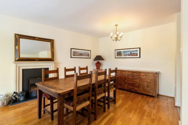 Photo of 38 The Ramparts, Cabinteely, Dublin 18, D18 X210