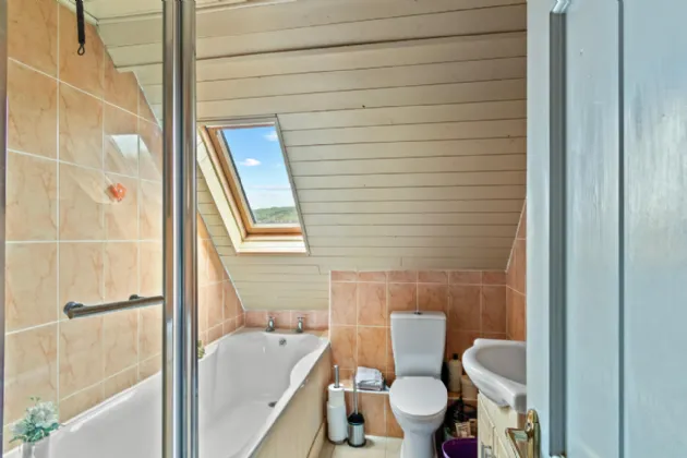 Photo of Fisherman's Lodge, Derryginagh East, Bantry, Co Cork, P75 VX23