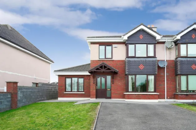 Photo of 82 Yew Park, Virginia, Co. Cavan, A82 F5P0