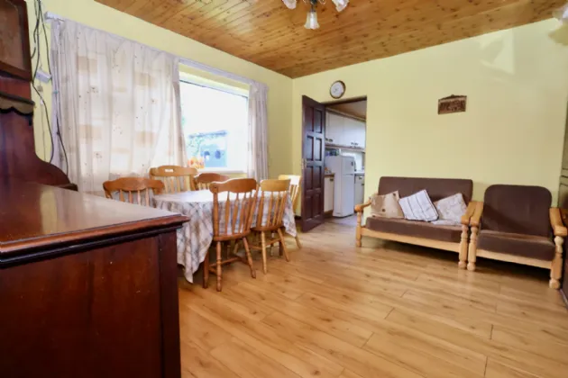 Photo of 34 Clonbrusk, Athlone, Co Westmeath, N37 KX56