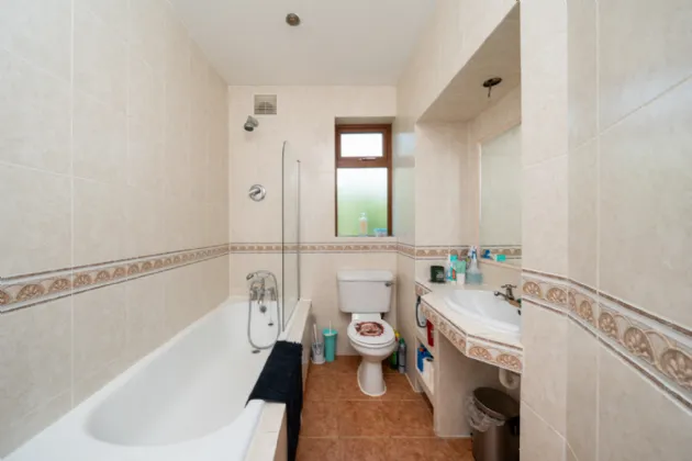 Photo of Glasshouse, Blueball, Tullamore, Co Offaly, R35XD50