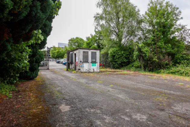 Photo of Warehouse Facility, Charleville Road, Tullamore, Co. Offaly
