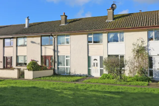 Photo of 17 Cronan Gardens, Shannon, Co. Clare, V14X856