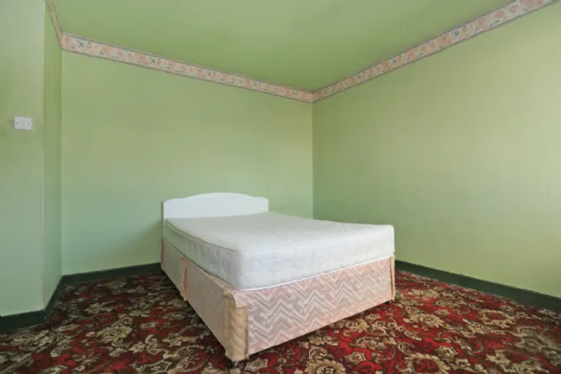 Photo of 17 Cronan Gardens, Shannon, Co. Clare, V14X856