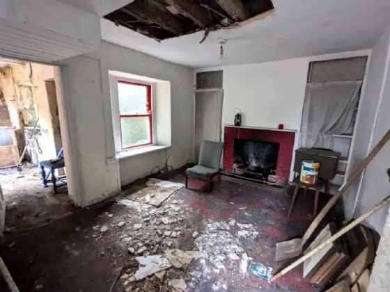 Photo of Green Door, Lower Quay, Westport, Co May, F28 ET93