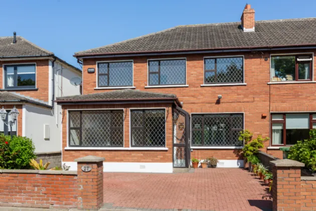 Photo of 27 Lansdowne Park, Knocklyon, Dublin 16, D16 T3Y9