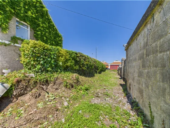 Photo of New Road, Ennis, Co. Clare., V95 XV7K