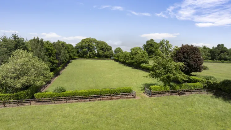 Photo of Mount Windsor House, Mountarmstrong, Donadea, Co Kildare, W91FK13