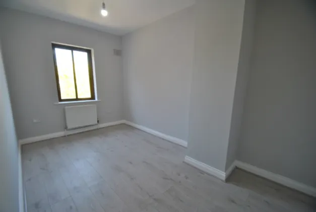 Photo of 7 Castle Court, Shinrone, Birr, Co Offaly, R42 KW42