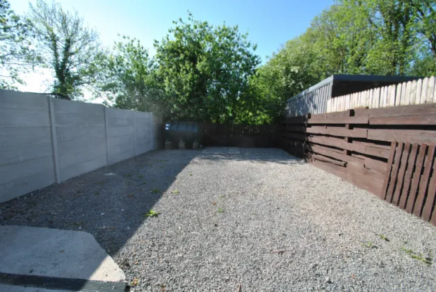 Photo of 7 Castle Court, Shinrone, Birr, Co Offaly, R42 KW42