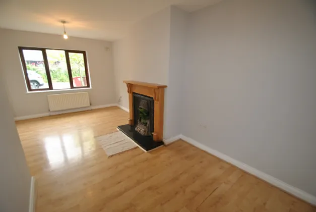 Photo of 7 Castle Court, Shinrone, Birr, Co Offaly, R42 KW42