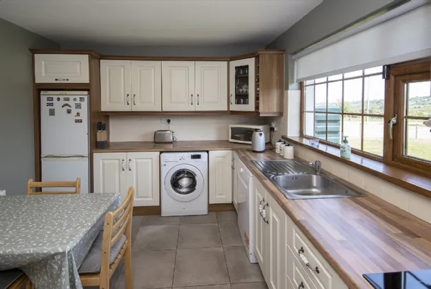 Photo of Kilclooney, Clonea Power, Co Waterford, X42VK76