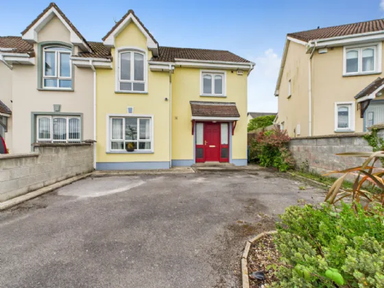 Photo of 29 Beechwood, Clarecastle, Ennis, Co. Clare., V95 V3YN