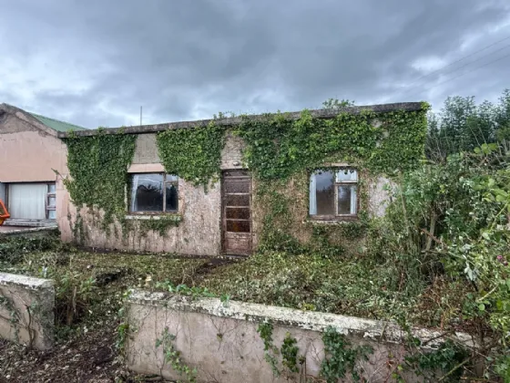 Photo of Listry Cross, Faha, Killarney, Co. Kerry, V93 E20D