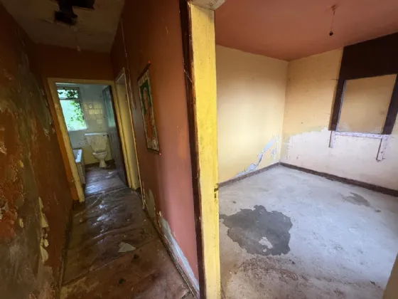 Photo of Listry Cross, Faha, Killarney, Co. Kerry, V93 E20D