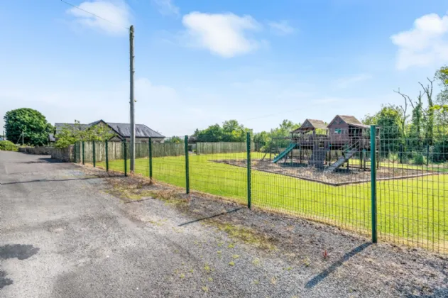 Photo of Templeport Hall, Killycluggan, Ballyconnell, Co Cavan, H14 XW84