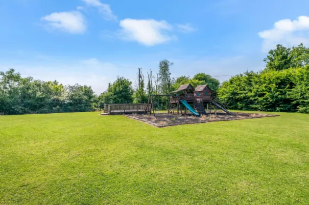 Photo of Templeport Hall, Killycluggan, Ballyconnell, Co Cavan, H14 XW84