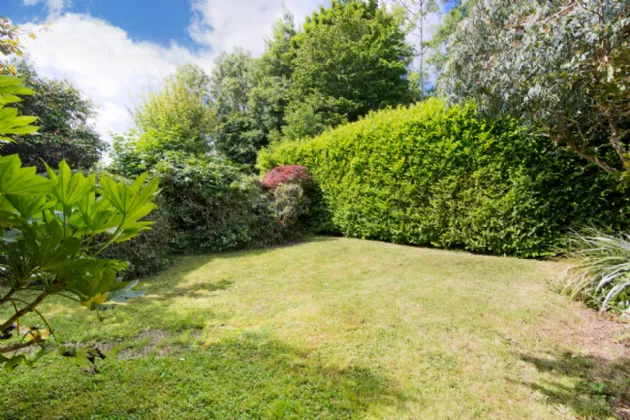 Photo of Kerrymount, 49 Kilteragh Road, Foxrock, Dublin 18, D18 W5A4