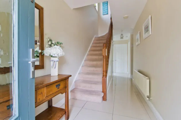 Photo of 28 Woodstown Drive, Knocklyon, Dublin 16, D16 W680