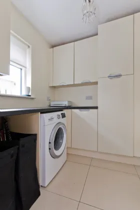 Photo of 28 Woodstown Drive, Knocklyon, Dublin 16, D16 W680