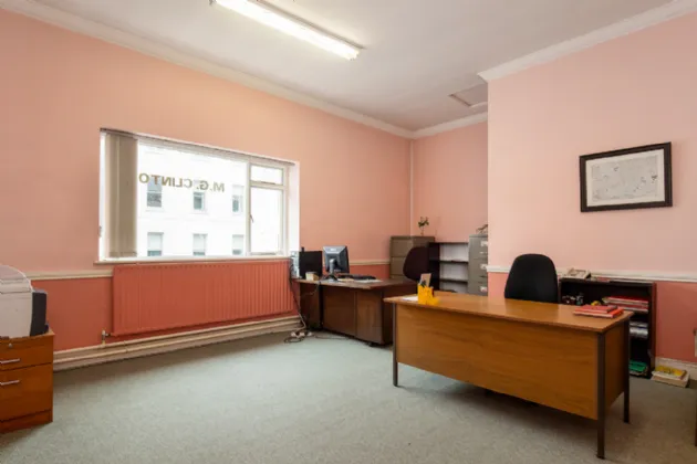 Photo of Clinton's, 25-27 Parnell Street, Clonmel, Co. Tipperary, E91X2V5