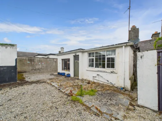 Photo of 25 St. Patrick's Terrace, Nenagh, Co. Tipperary, E45TR64