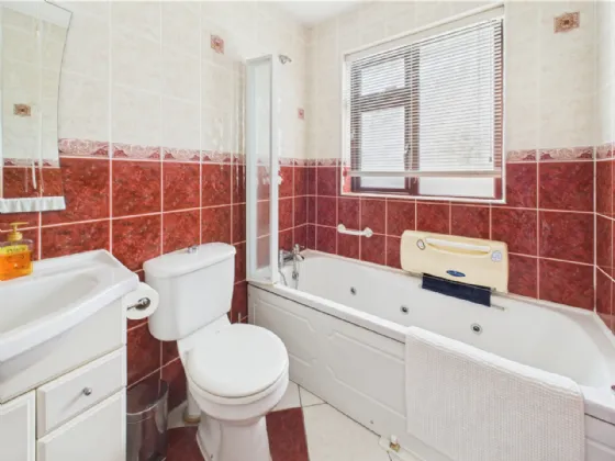 Photo of 33 Melrose, Nenagh, Co. Tipperary, E45 HK29