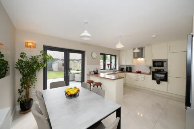 Photo of 27 The Ferns, Classes Lake, Ballincollig, Cork, P31RX67