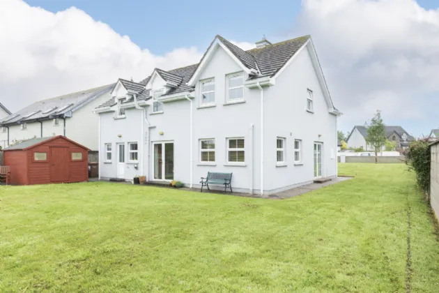 Photo of 12 Chapel Field, Knockraha, Co. Cork, T56 VH22