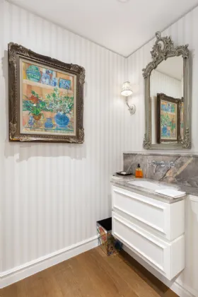 Photo of 28 The Hutchins, Lansdowne Place, Ballsbridge, Dublin 4, D04 W4A8