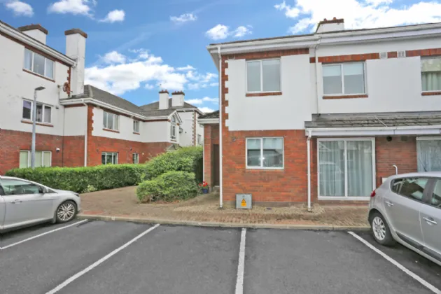 Photo of 6 Castlecourt, Clancy Strand, Limerick, V94 ARY8