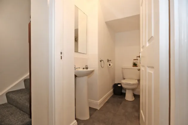 Photo of 6 Castlecourt, Clancy Strand, Limerick, V94 ARY8