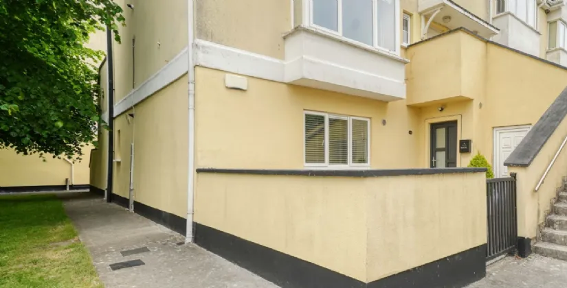 Photo of 69 Riverside,, Portarlington,, Co.Offaly, R32 XY86