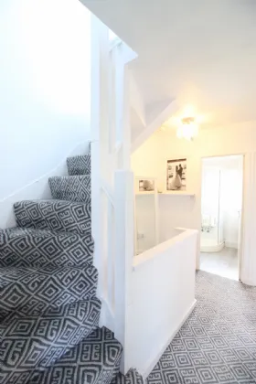 Photo of 9 Beech Hill Terrace, Dublin 4, D04 H5F2