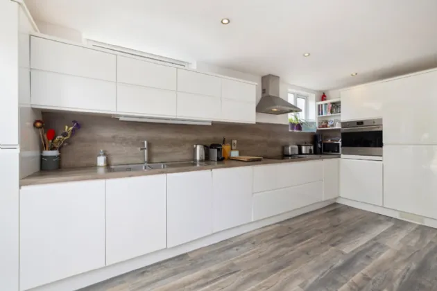 Photo of 3 Diamond Terrace, Greenpark Road, Bray, Co. Wicklow, A98 E229