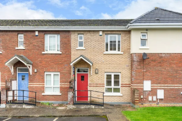 Photo of 4 Mount Eustace Close, Tyrrelstown, Dublin 15, D15 N7V2