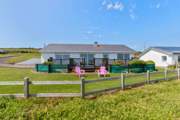 Photo of 8 Sea View Cottage, Ballinglanna, Clonakilty, Co Cork, P85 A248