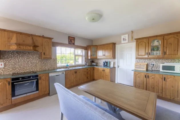 Photo of Giantsgrave, Cashel Road, Clonmel, Co. Tipperary, E91 NP08