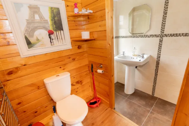 Photo of Hill Valley House, Gortroche, Ballyhooly, Co. Cork, P51YR53