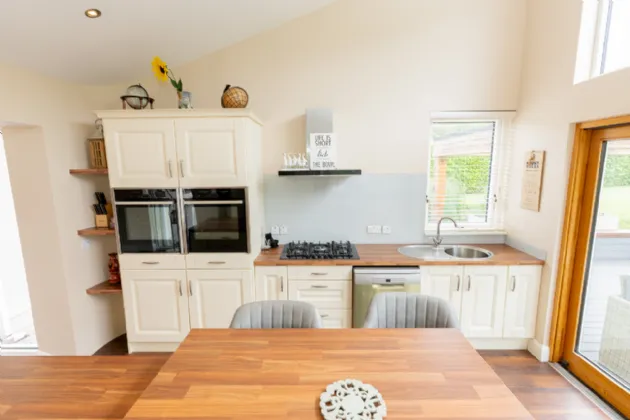 Photo of Hill Valley House, Gortroche, Ballyhooly, Co. Cork, P51YR53