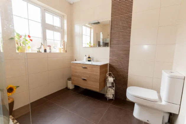 Photo of Hill Valley House, Gortroche, Ballyhooly, Co. Cork, P51YR53