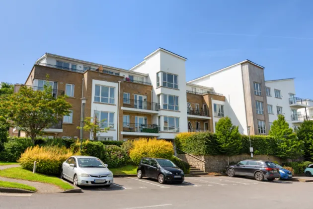 Photo of 13 Bracken Hill, Blackglen Road, Dublin 18, D18 PE03