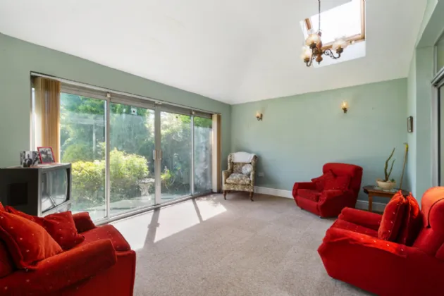 Photo of 76 Terenure Road West, Terenure, Dublin 6W, D6W XW80