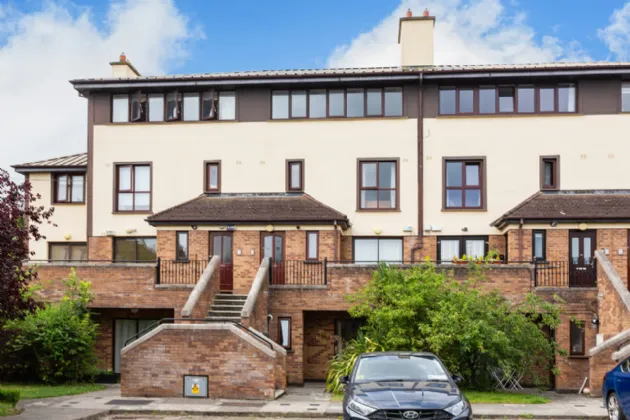 Photo of 75 Gleann na Ri, Druid Valley, Cabinteely, Dublin 18, D18 X30K