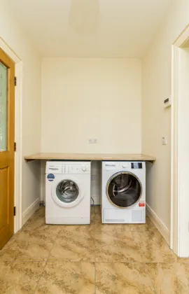 Photo of Killinordanbeg, Scramogue, Co. Roscommon, F42F656