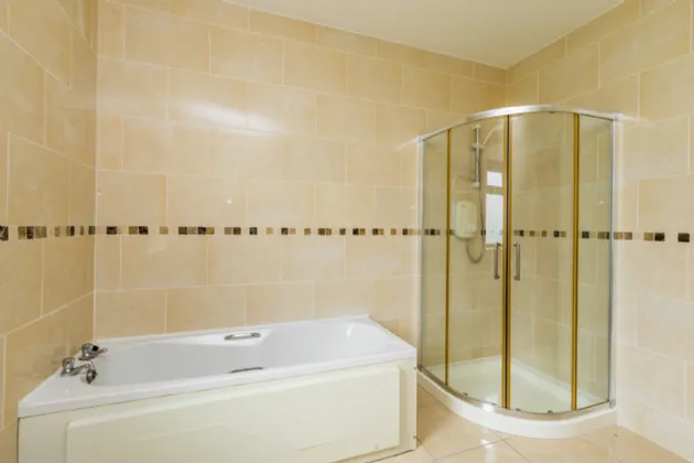 Photo of Killinordanbeg, Scramogue, Co. Roscommon, F42F656