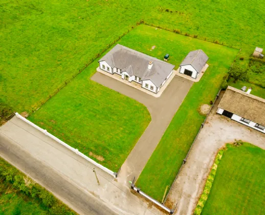 Photo of Killinordanbeg, Scramogue, Co. Roscommon, F42F656