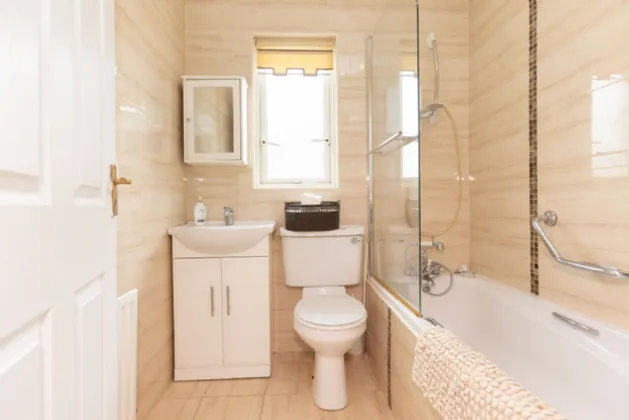 Photo of 4 The Close, Lakepoint, Mullingar, Co. Westmeath., N91 K3E8