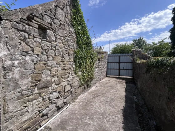 Photo of John Street, Cashel, Tipperary, E25HK16