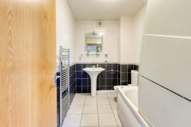 Photo of 16 De Vesci Court,, Fairgreen,, Portlaoise,, Co.Laois, R32 K223